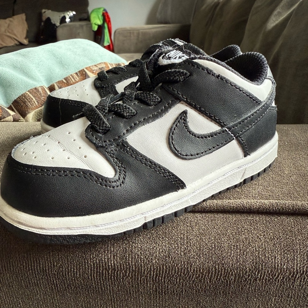 Nike Kids Black and White Sneakers